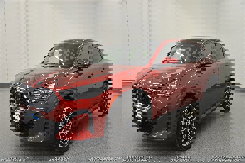 Used 2024 BMW X2 xDrive28i image 3