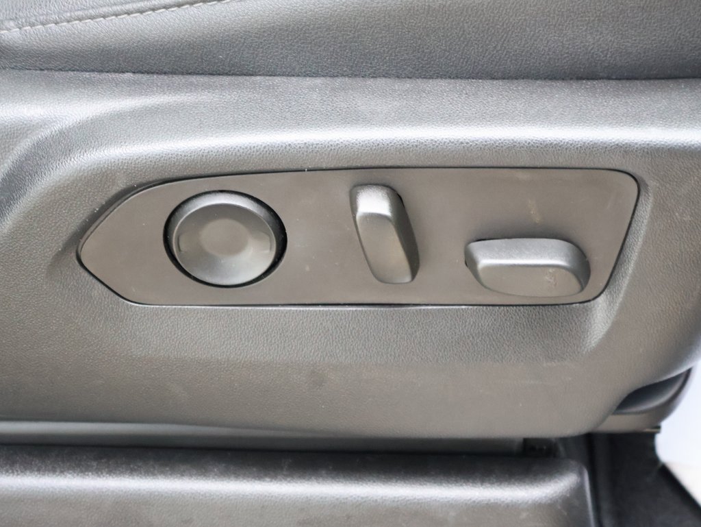 Certified 2022 Chevrolet Tahoe LT w/ LT Signature Plus Package image 42