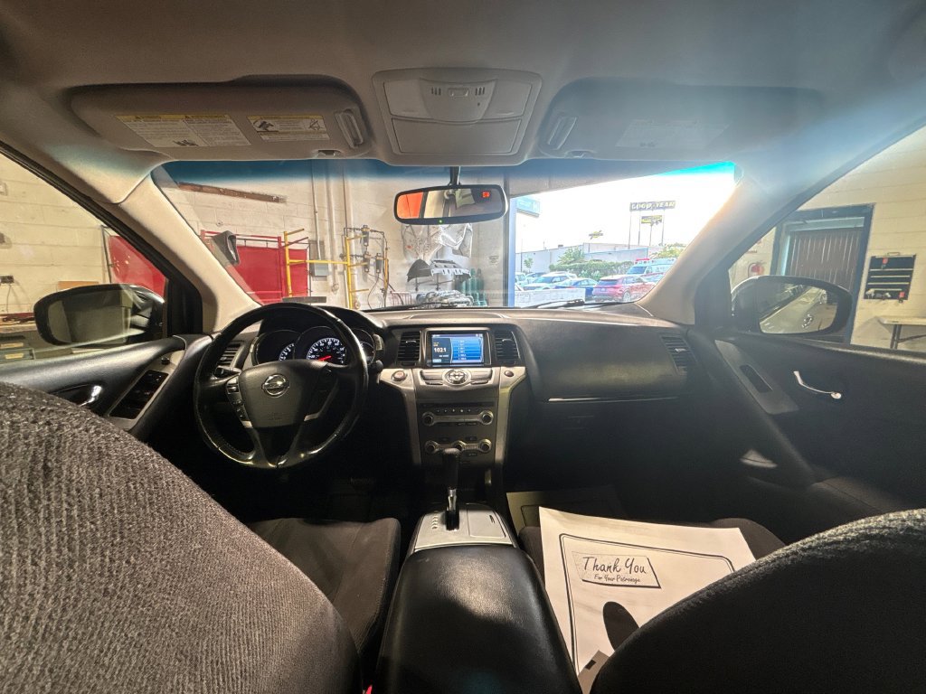 Used 2013 Nissan Murano SV AWD/4WD image 20