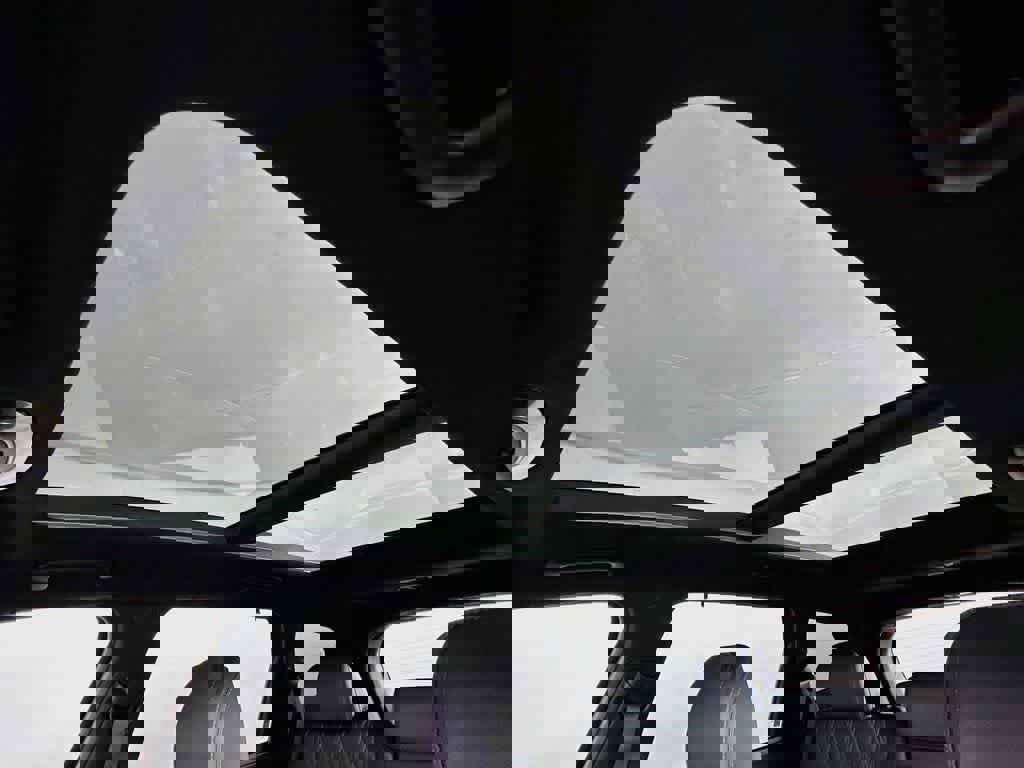 Used 2023 Hyundai Santa Fe Calligraphy image 31