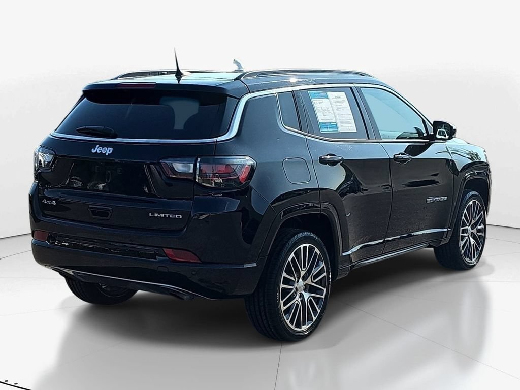 Used 2023 Jeep Compass Limited w/ Elite Group AWD/4WD image 6
