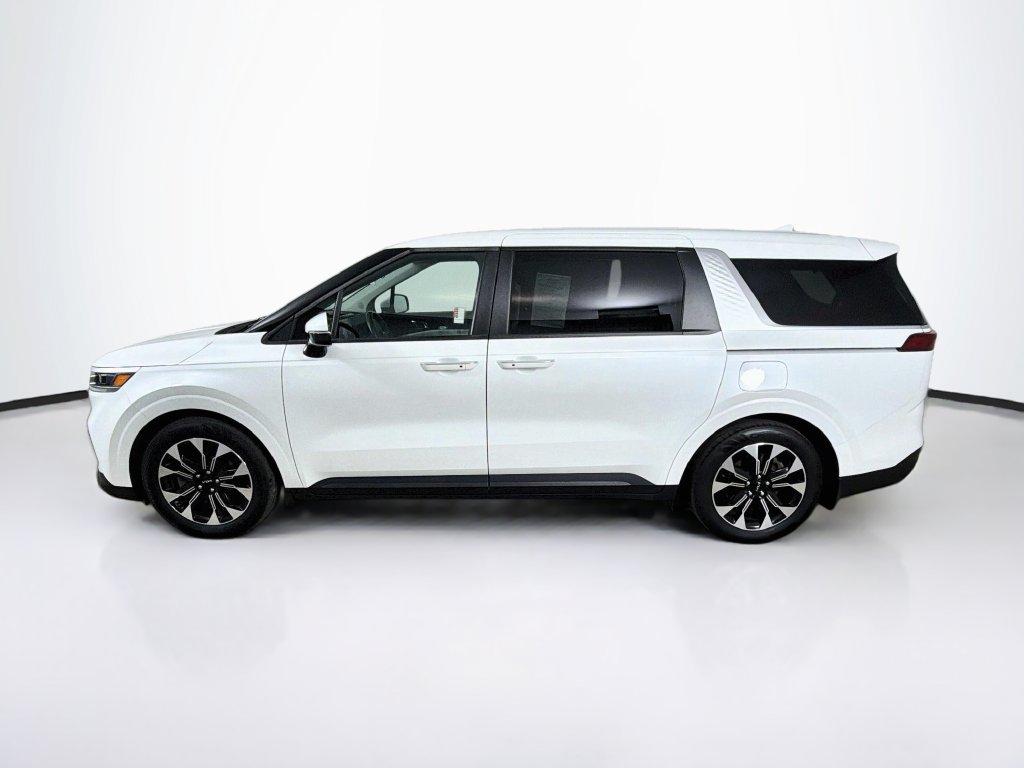 Certified 2024 Kia Carnival EX FWD image 8
