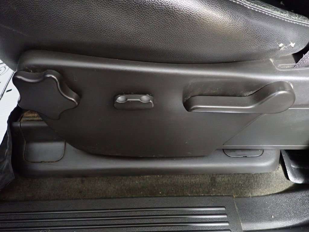 Used 2012 GMC Sierra 1500 SLE w/ Power Tech Package image 25