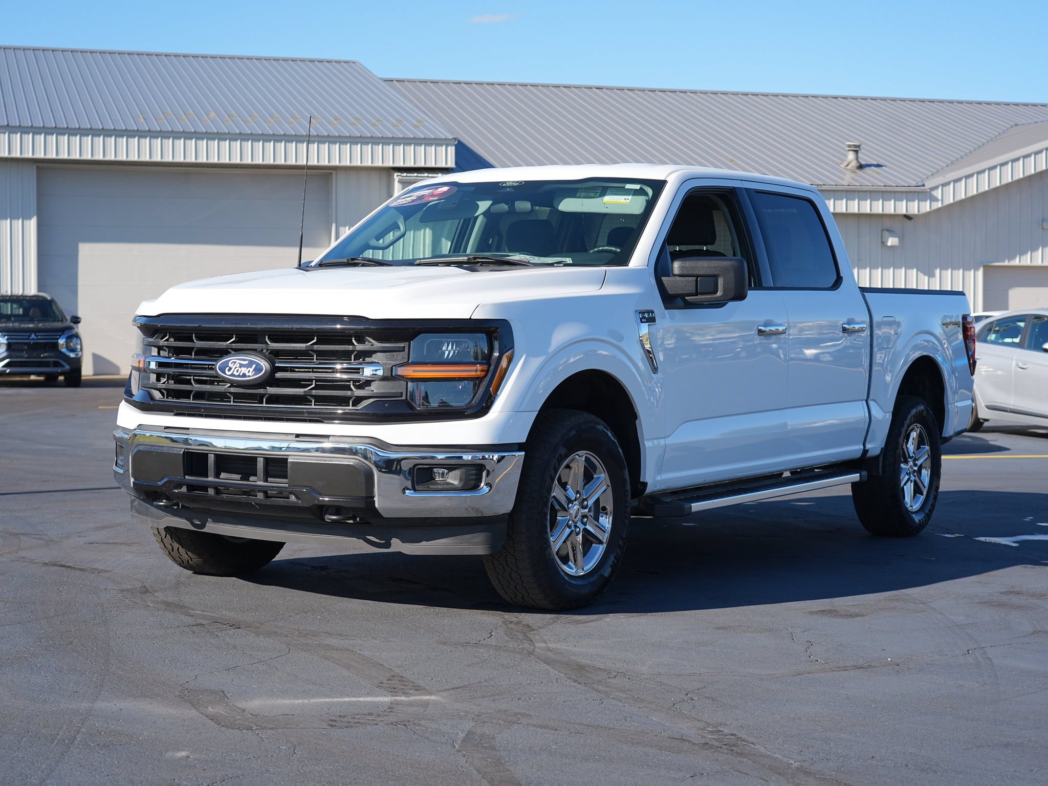 Used 2025 Ford F150 XLT w/ Equipment Group 301A Standard AWD/4WD image 8