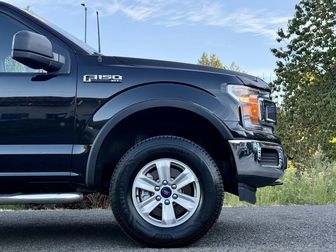 Used 2018 Ford F150 XLT AWD/4WD image 11