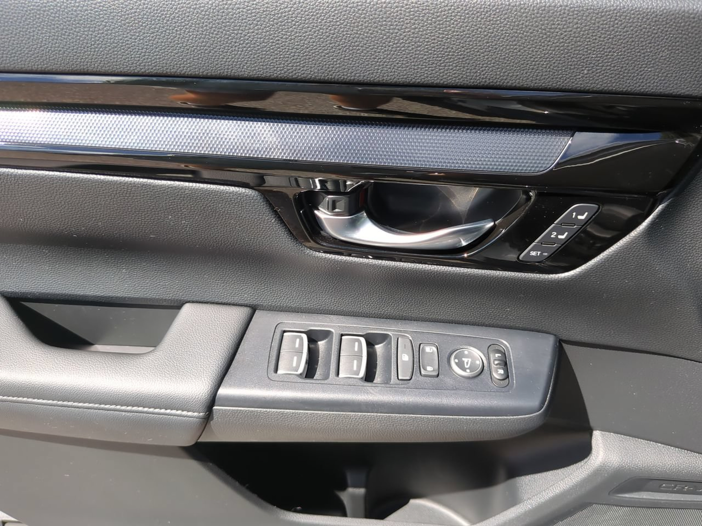 Used 2024 Honda CR-V EX-L image 17