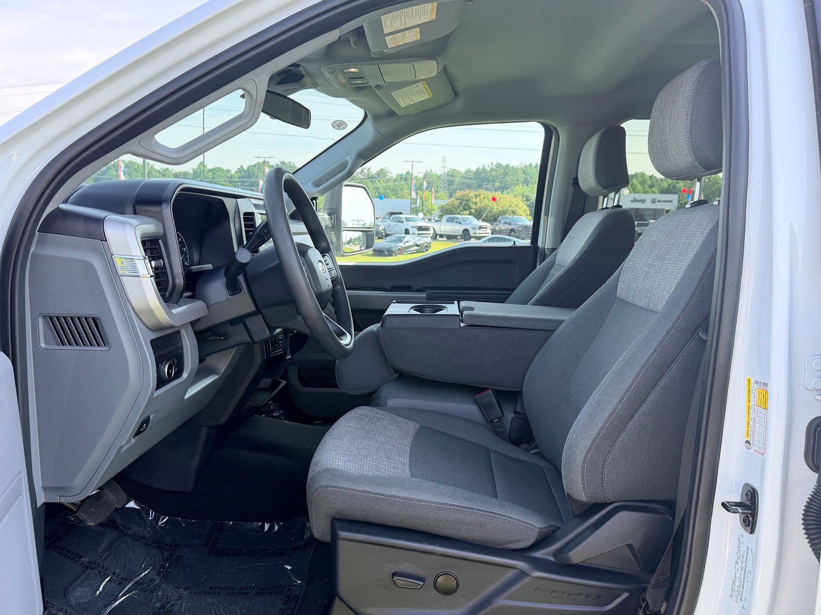 Used 2026 Ford F250 XLT AWD/4WD image 13