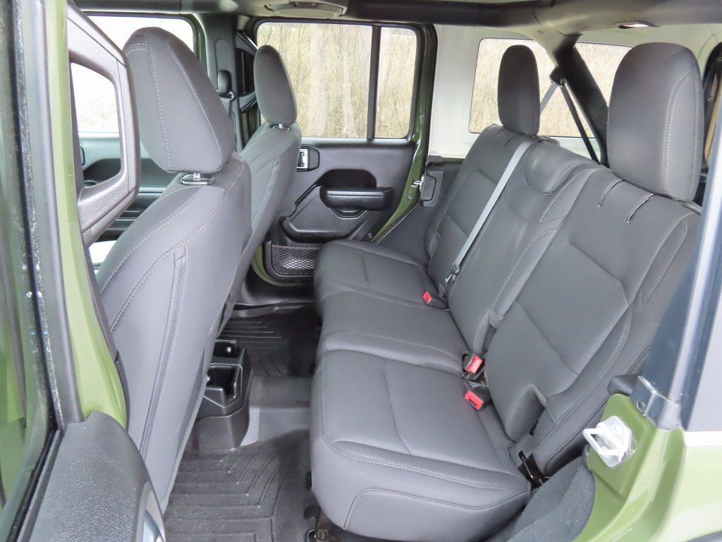 Used 2022 Jeep Wrangler Unlimited Sport S image 24