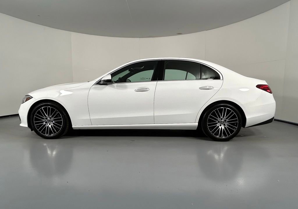 Used 2023 Mercedes-Benz C 300 4MATIC Sedan image 3
