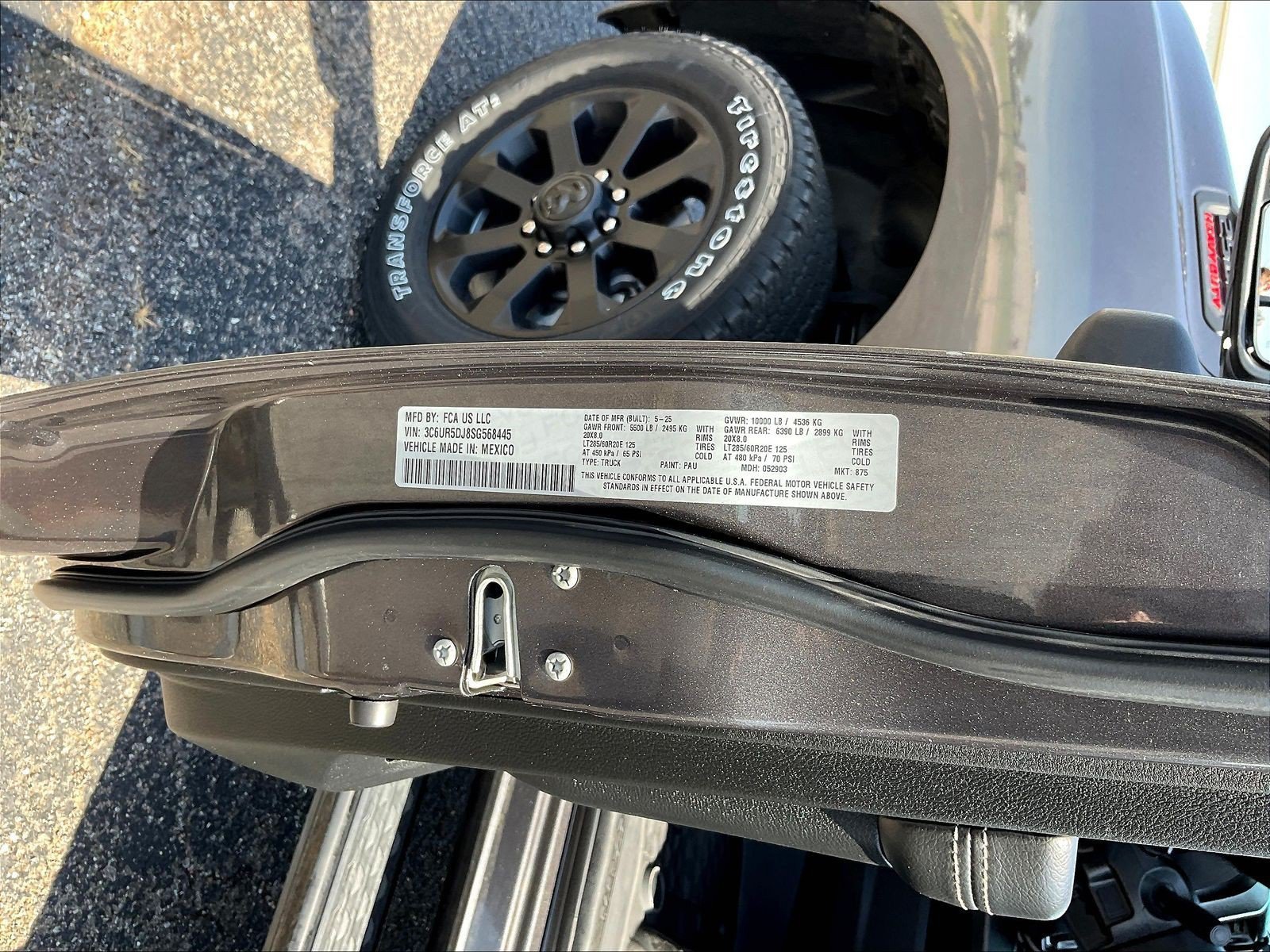 Used 2025 RAM 2500 Big Horn AWD/4WD image 19