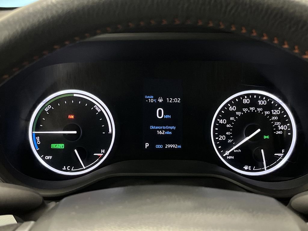 Used 2024 Toyota Sienna XSE image 19