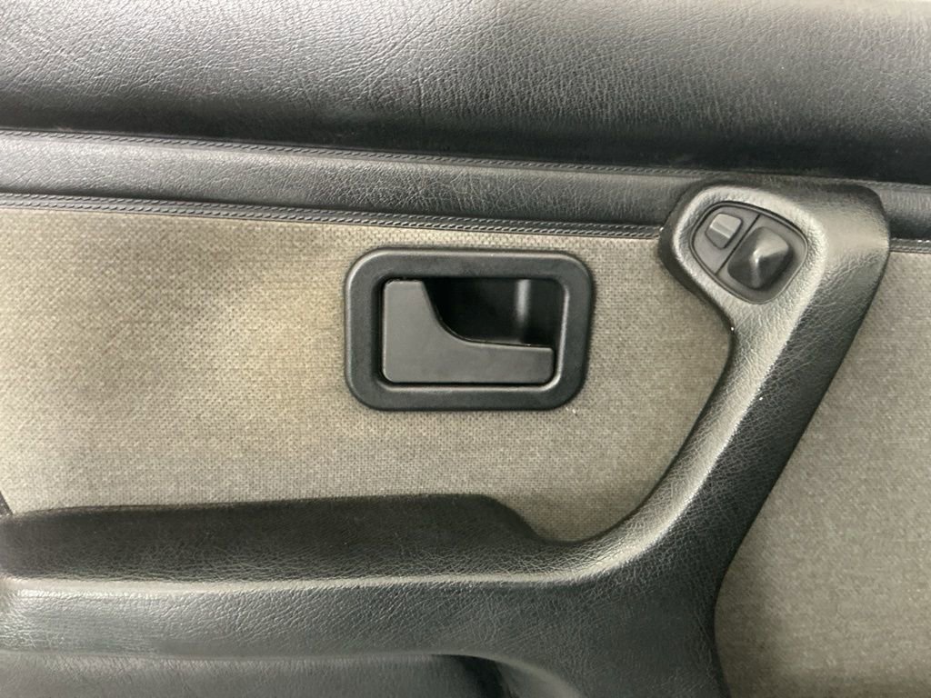 Used 1988 BMW 325 Sedan image 15