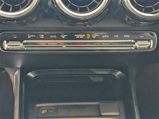 Used 2020 Mercedes-Benz GLB 250 4MATIC image 22