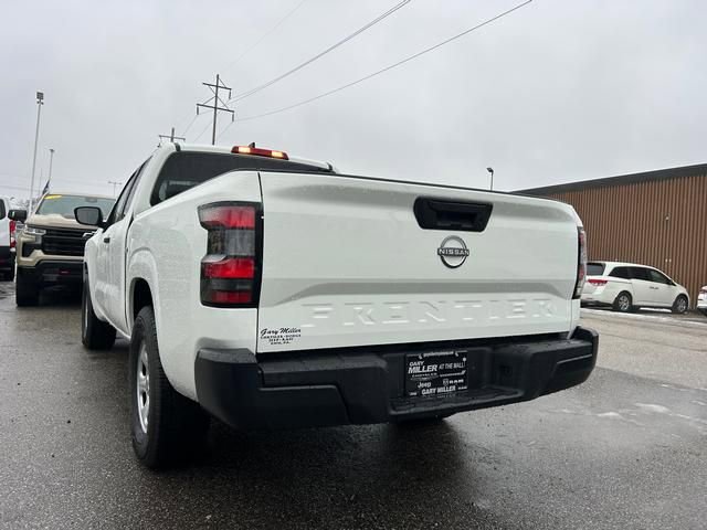 Used 2024 Nissan Frontier S w/ S Utility Package image 5