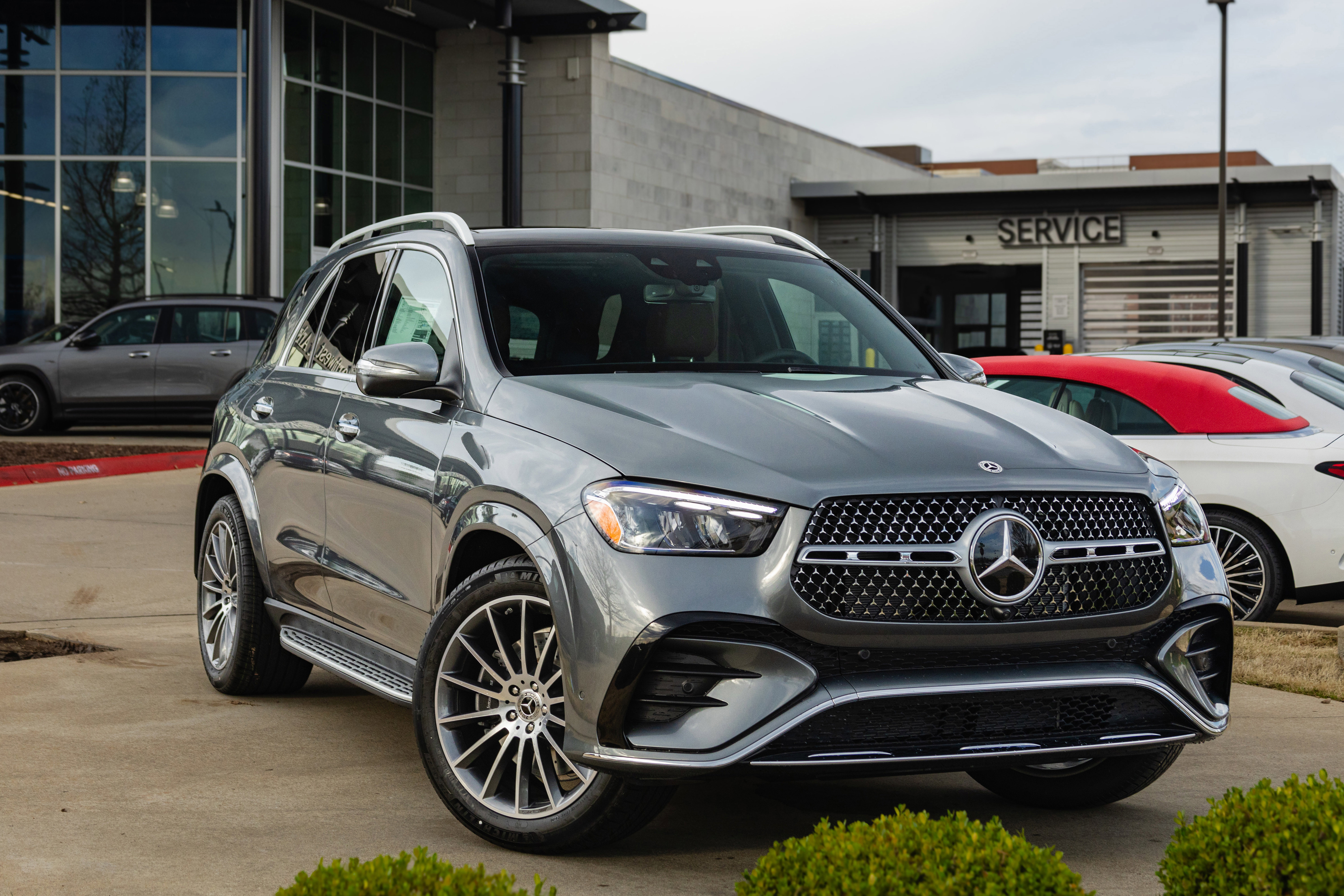 New 2026 Mercedes-Benz GLE 450 4MATIC