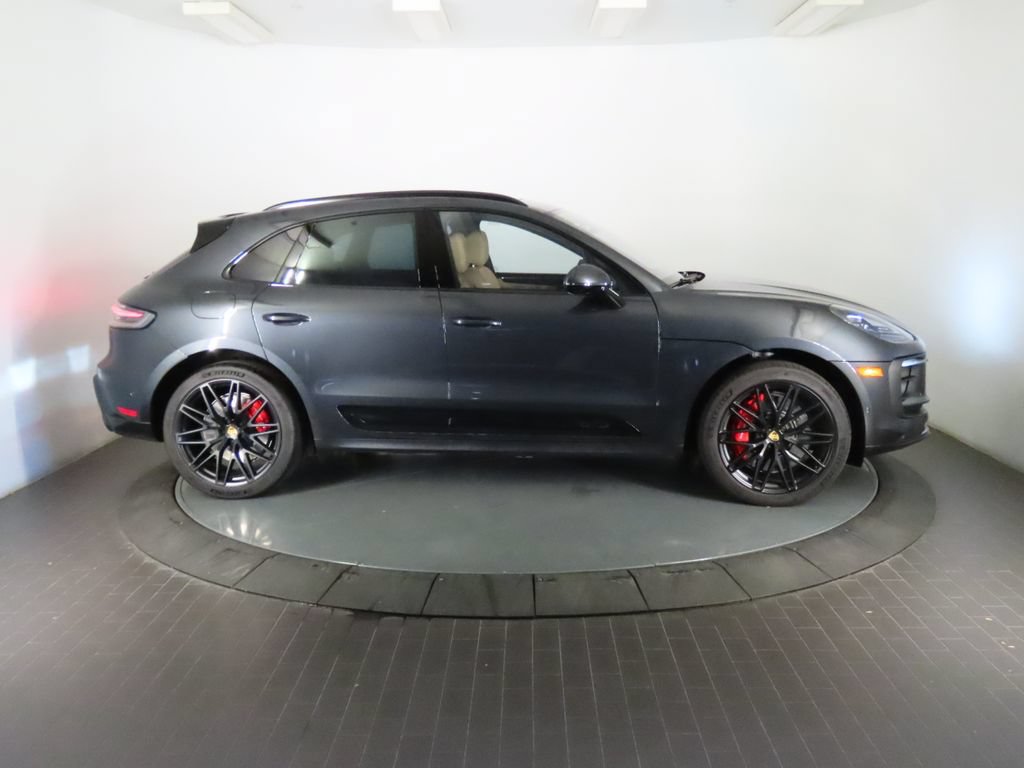 Certified 2026 Porsche Macan GTS AWD/4WD image 8