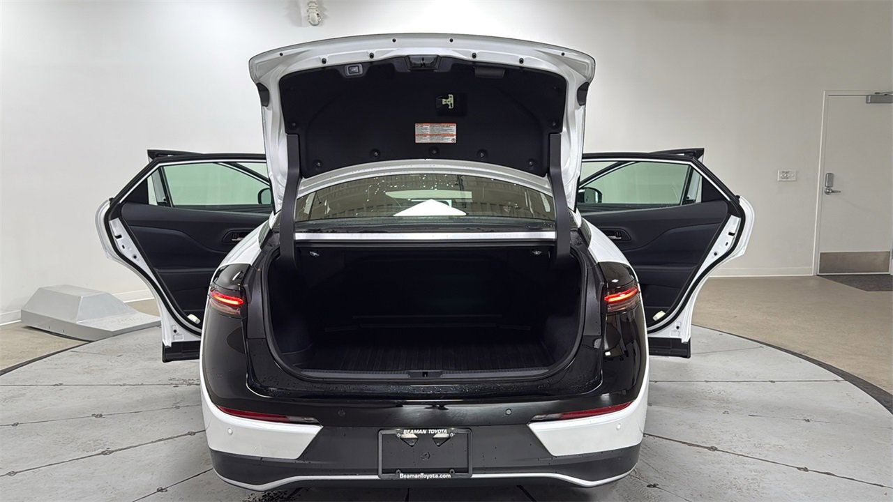 Certified 2026 Toyota Crown Platinum image 16