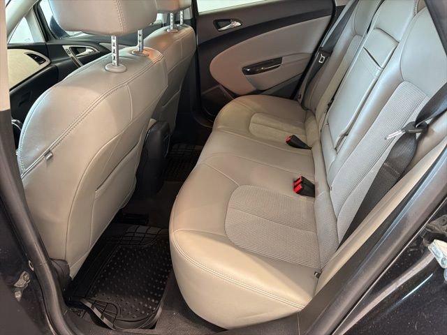 Used 2015 Buick Verano FWD image 13