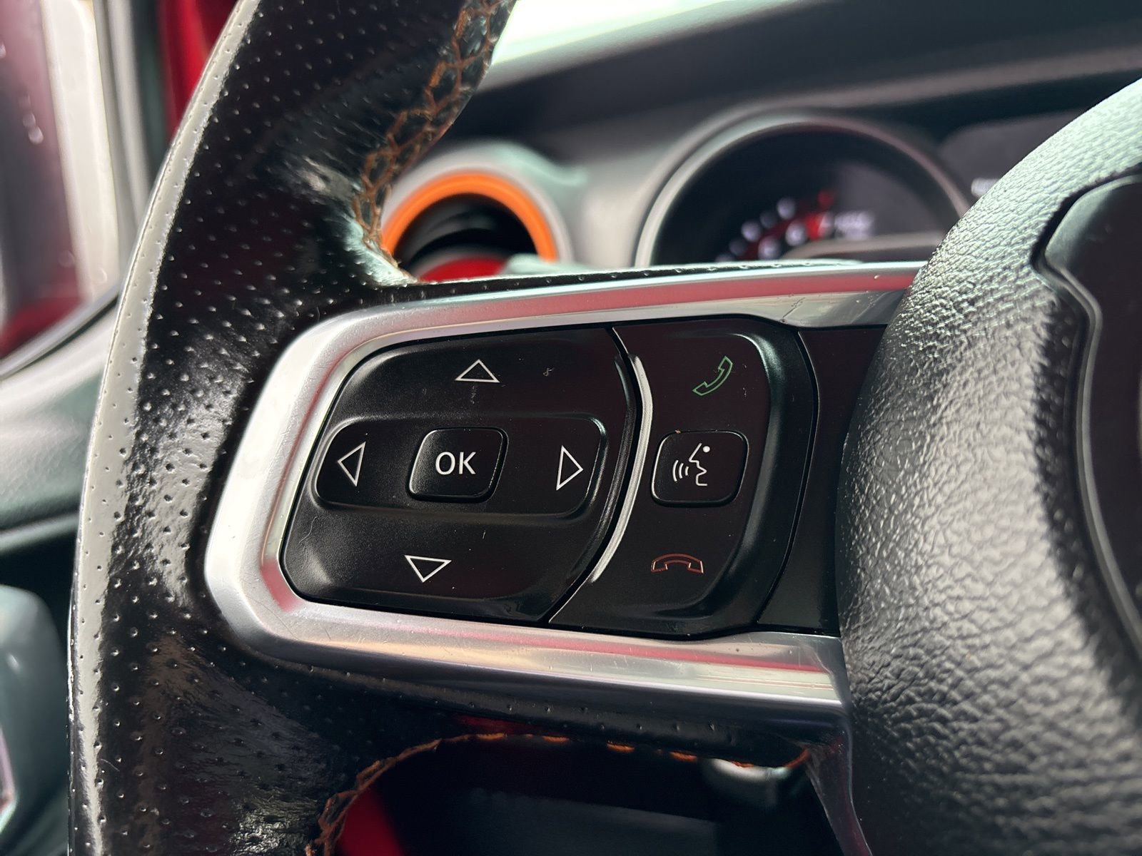 Used 2022 Jeep Gladiator Mojave w/ Trailer Tow Package AWD/4WD image 25