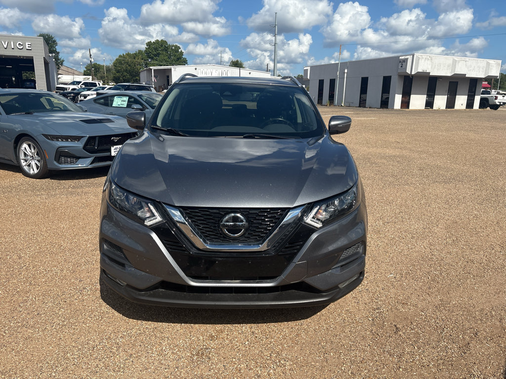 Used 2021 Nissan Rogue Sport SV FWD image 3