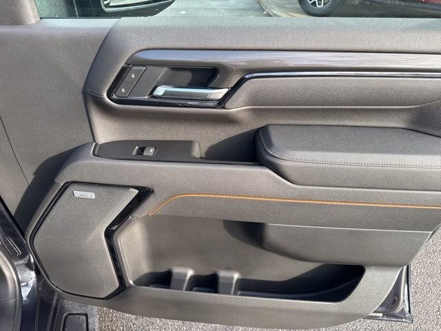 Used 2025 GMC Sierra 3500 AT4 w/ AT4 Premium Plus Package image 27