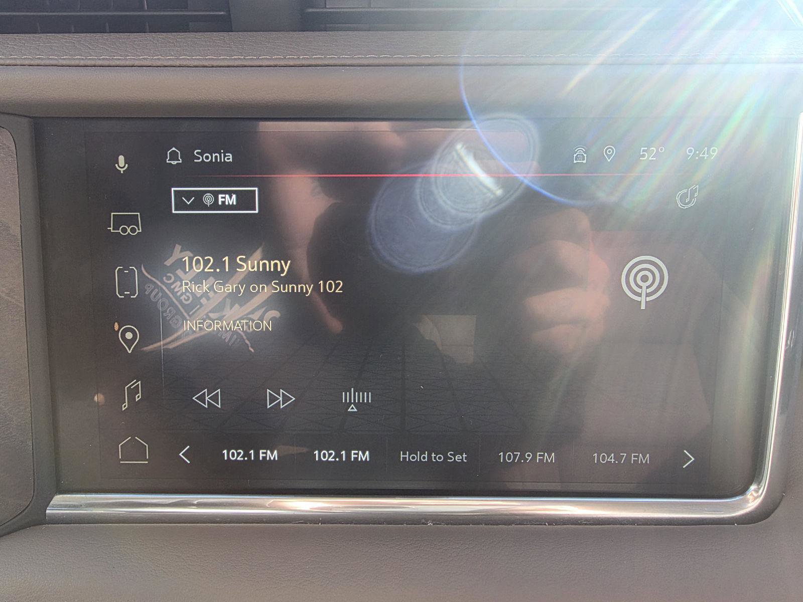 Used 2023 GMC Yukon Denali w/ Advanced Technology Package image 16