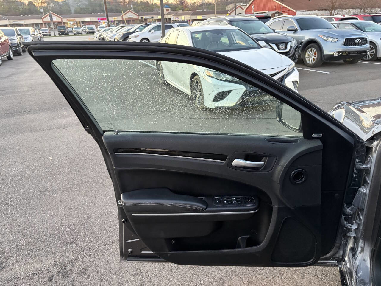 Used 2021 Chrysler 300 S image 12