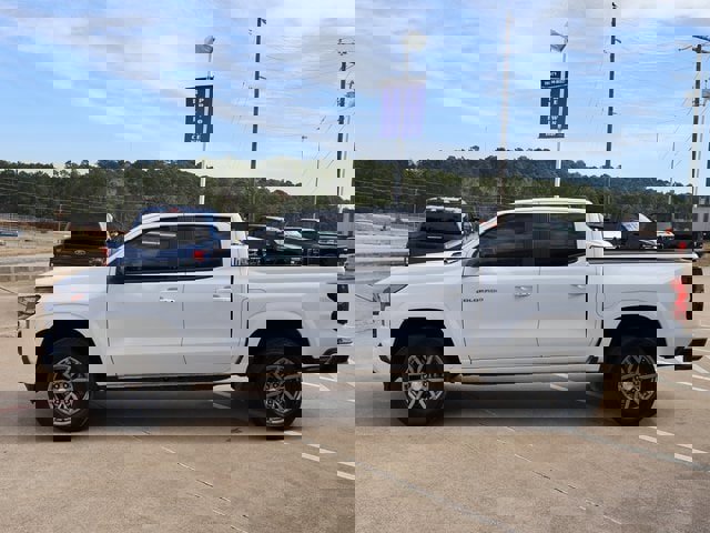 Used 2024 Chevrolet Colorado LT w/ LT Convenience Package image 7