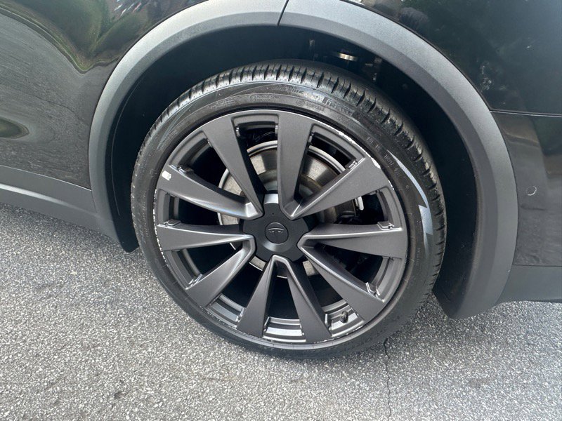 Used 2022 Tesla Model X image 80