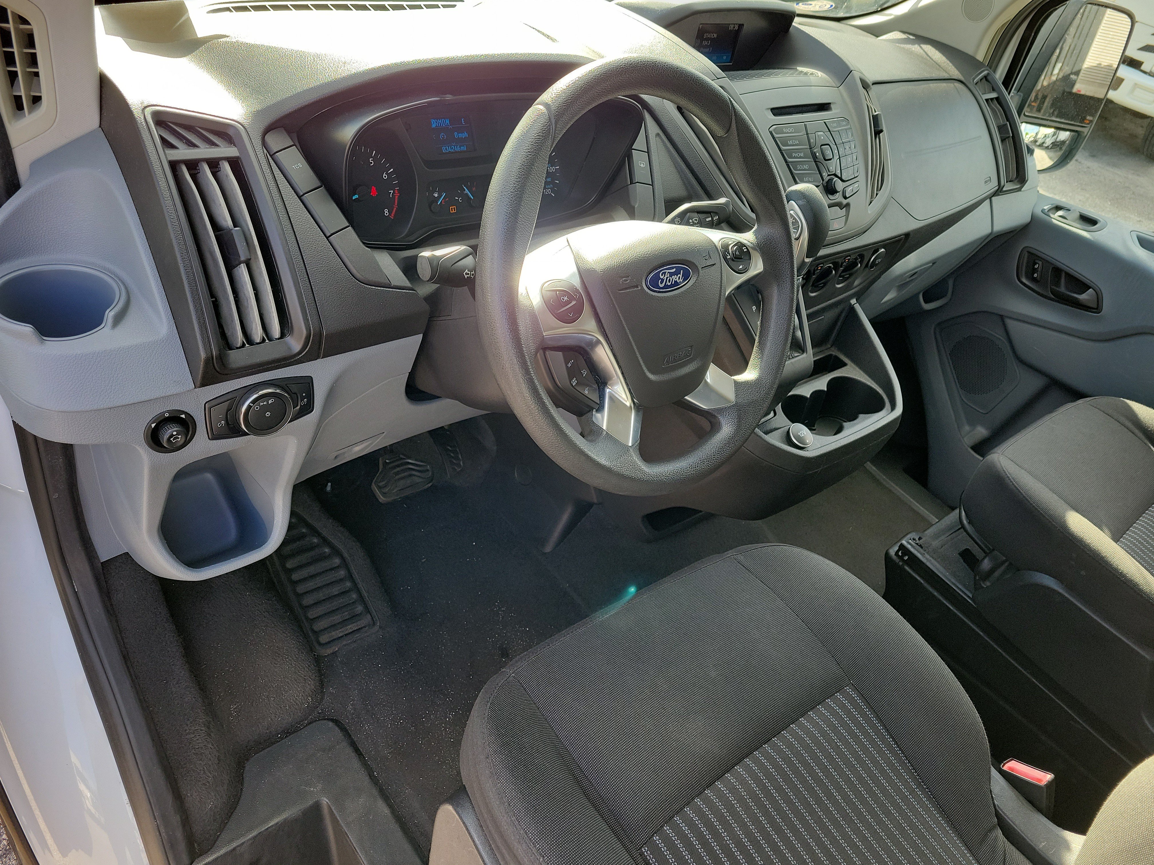 Used 2018 Ford Transit 350 XL RWD image 13