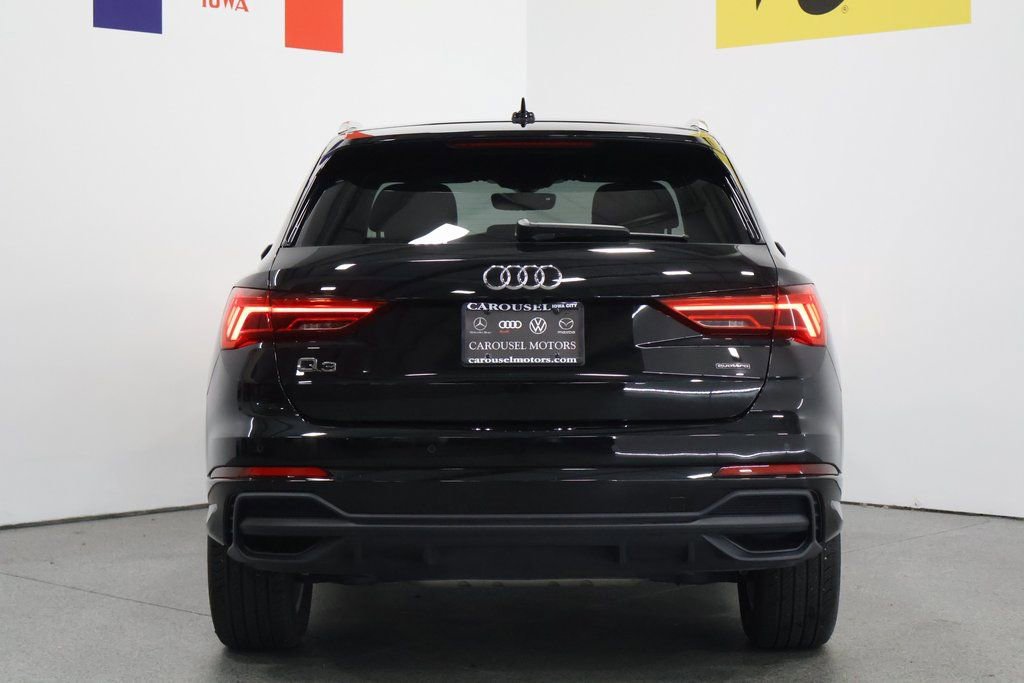 Used 2024 Audi Q3 2.0T Premium Plus w/ Premium Plus Package image 11