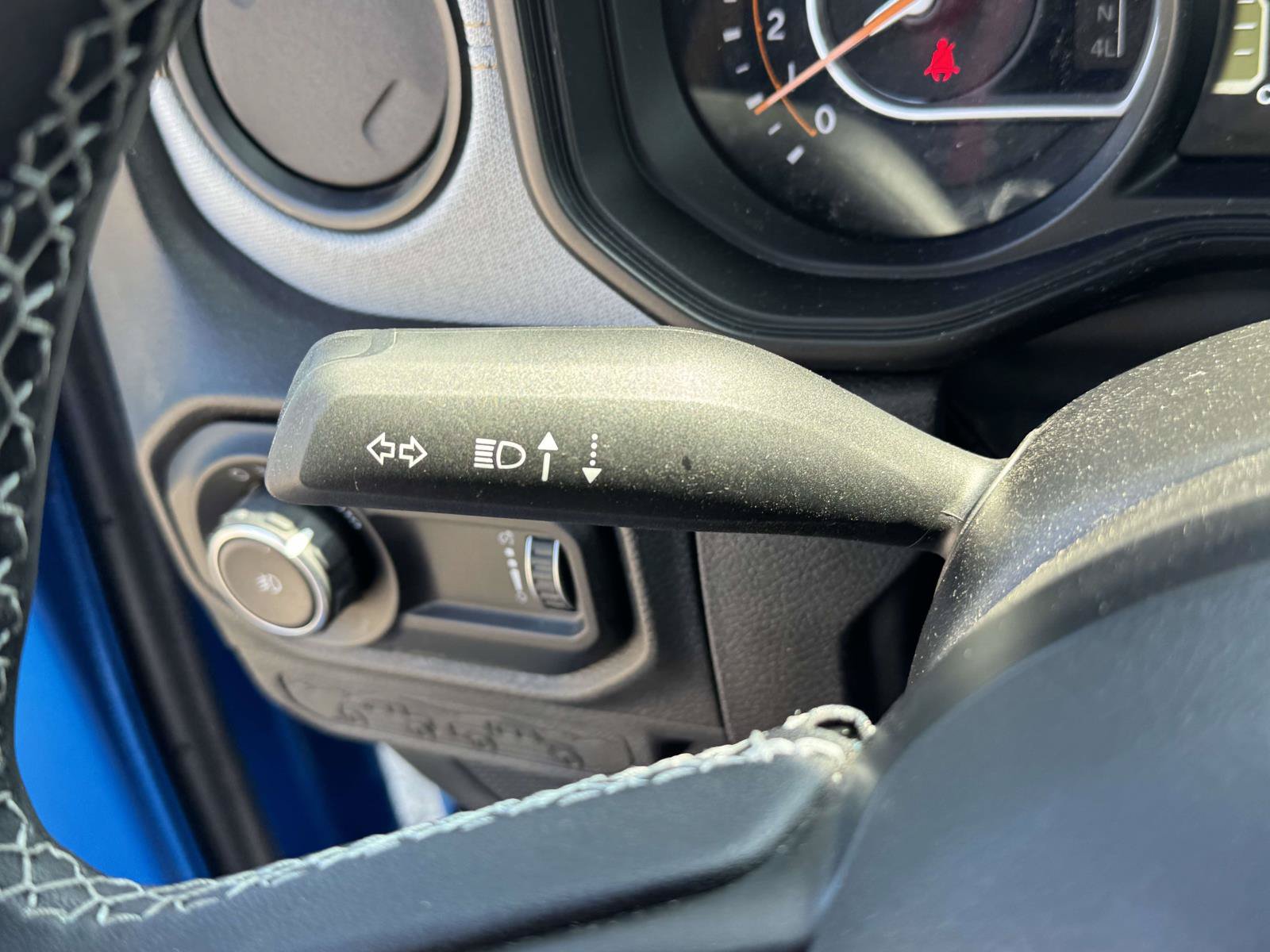 Used 2025 Jeep Wrangler Unlimited Sport AWD/4WD image 21