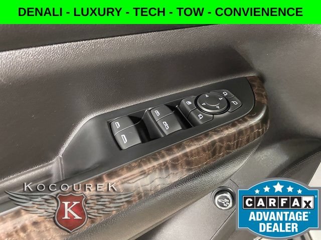 Used 2023 GMC Acadia Denali w/ Denali Ultimate Package AWD/4WD image 20