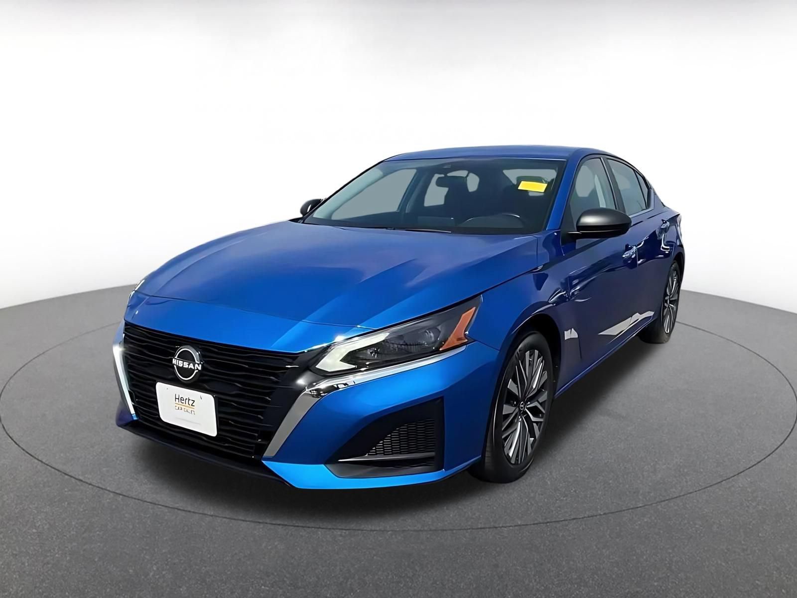 Used 2025 Nissan Altima 2.5 SV FWD image 7