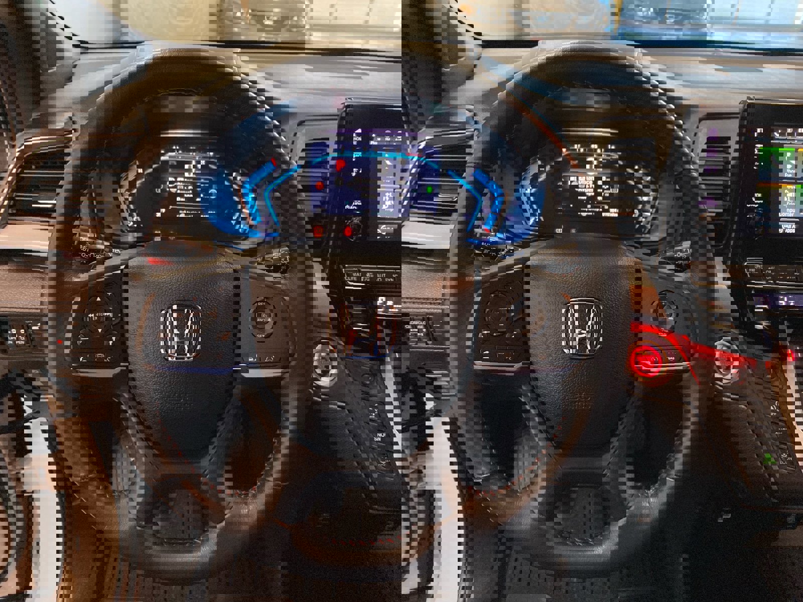 Used 2024 Honda Odyssey Sport image 18