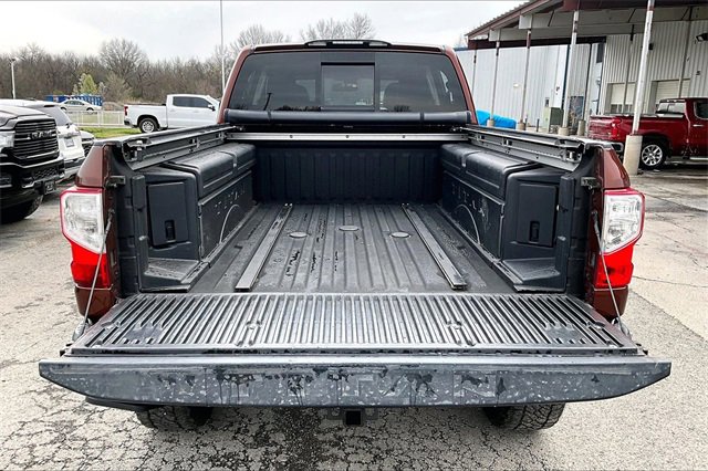 Used 2017 Nissan Titan Platinum Reserve image 7