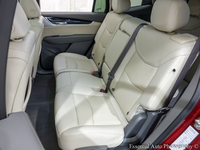Certified 2023 Cadillac XT6 Premium Luxury AWD/4WD image 12