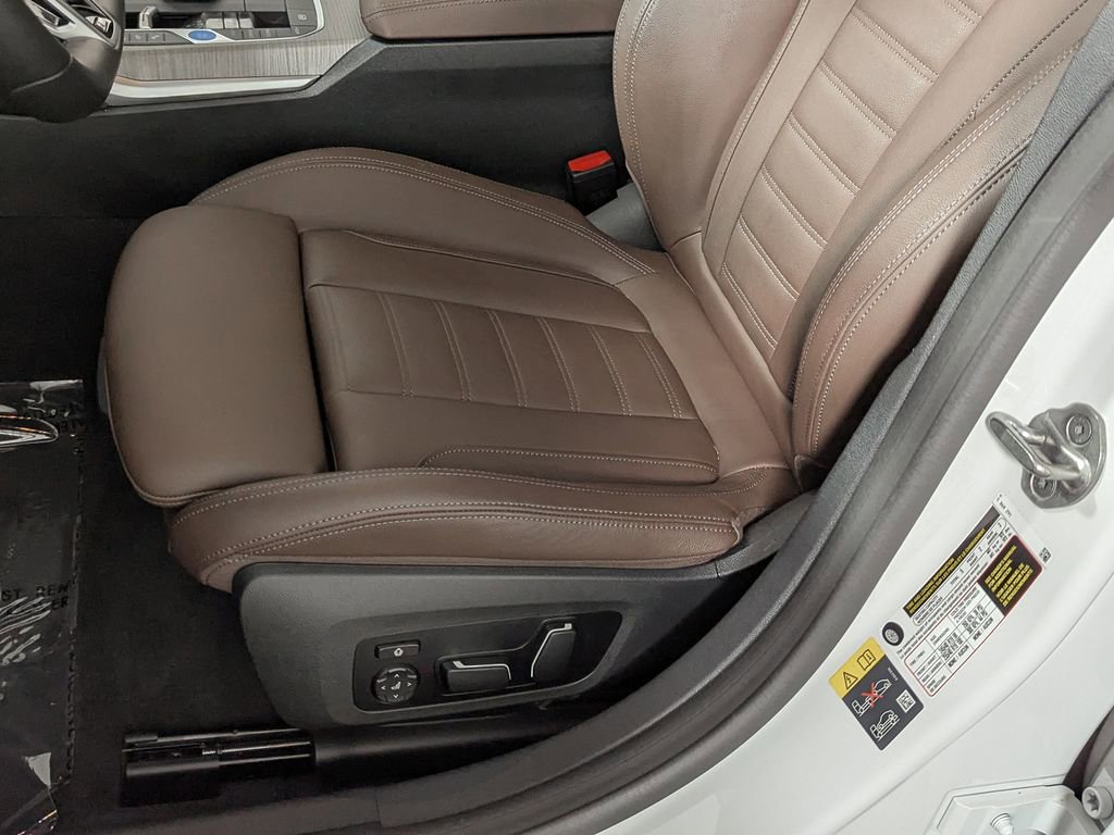 Used 2025 BMW i4 xDrive40i w/ M Sport Package image 20