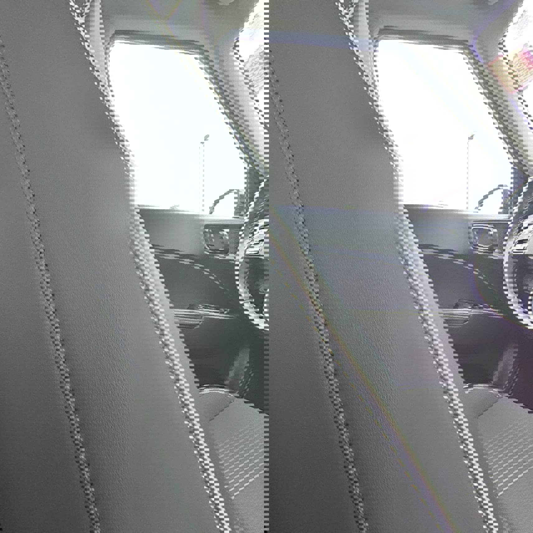 Used 2022 Hyundai Venue Limited image 29