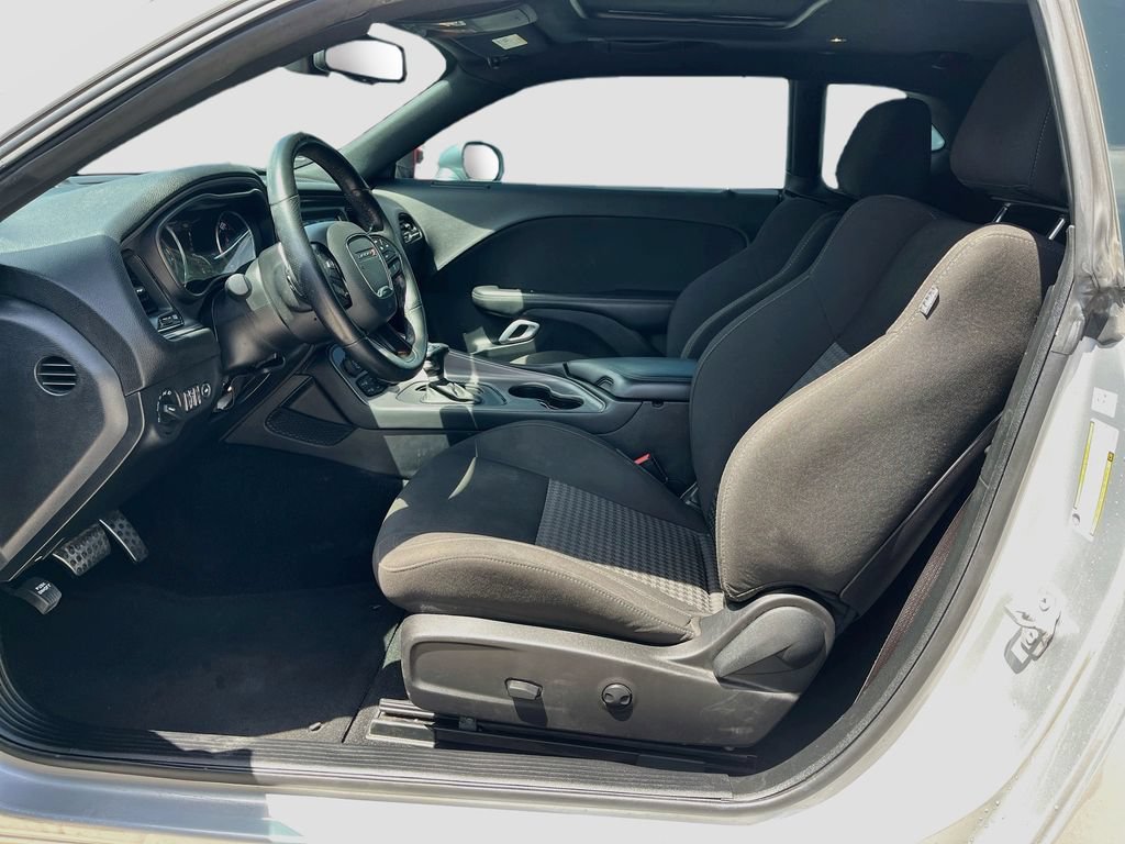 Used 2023 Dodge Challenger R/T RWD image 21