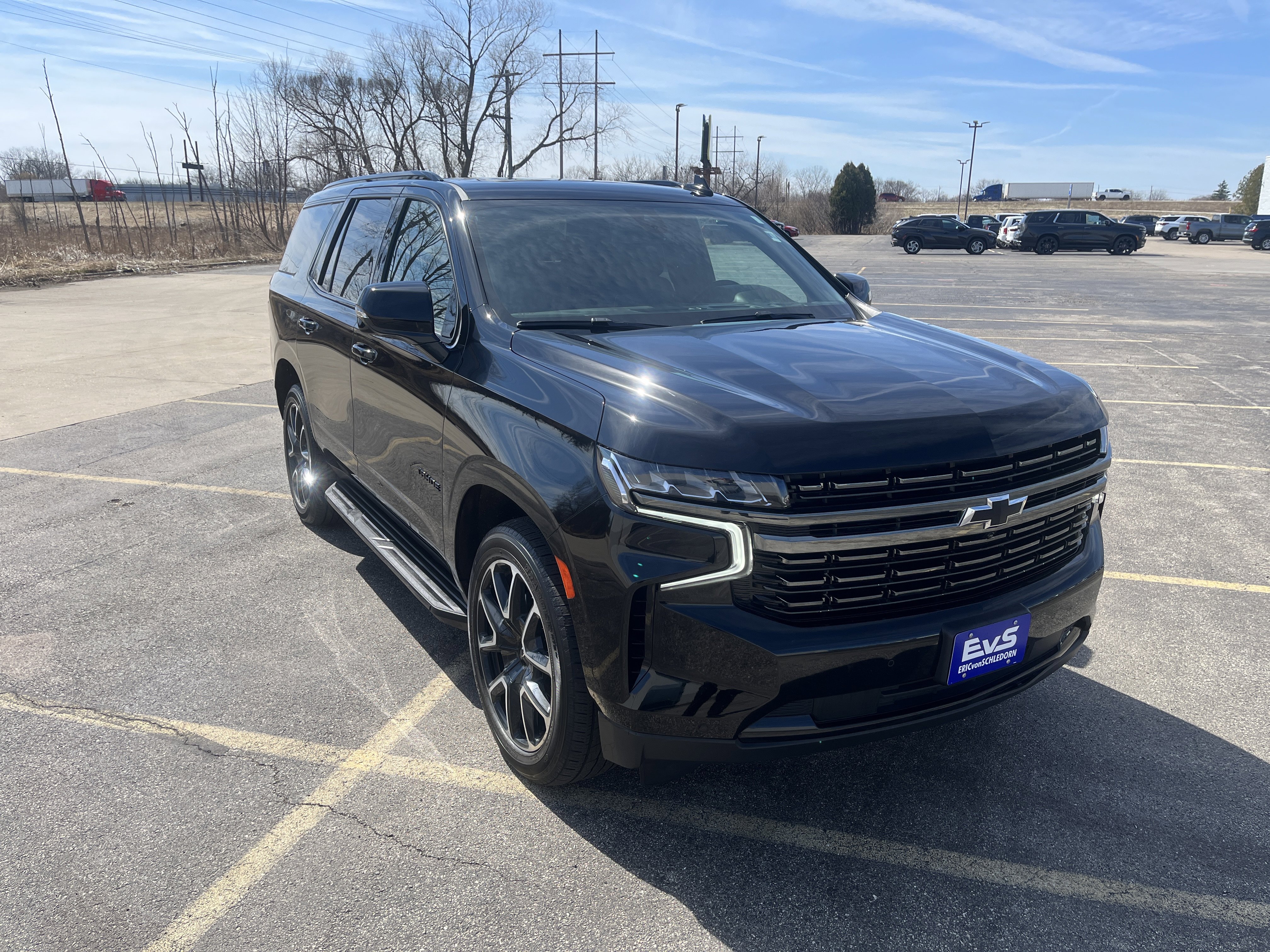 Used 2022 Chevrolet Tahoe RST w/ Luxury Package image 8