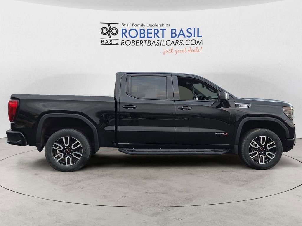 Used 2023 GMC Sierra 1500 AT4 w/ AT4 Premium Package image 6