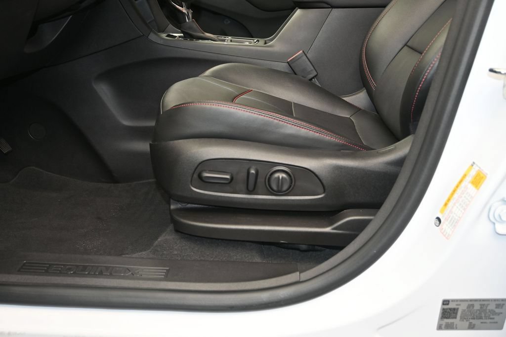 Used 2024 Chevrolet Equinox RS w/ RS Leather Package AWD/4WD image 23