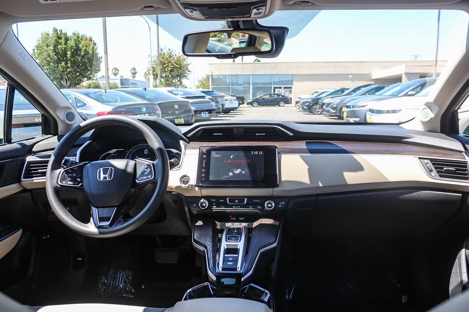 Used 2018 Honda Clarity Plug-In Hybrid image 16