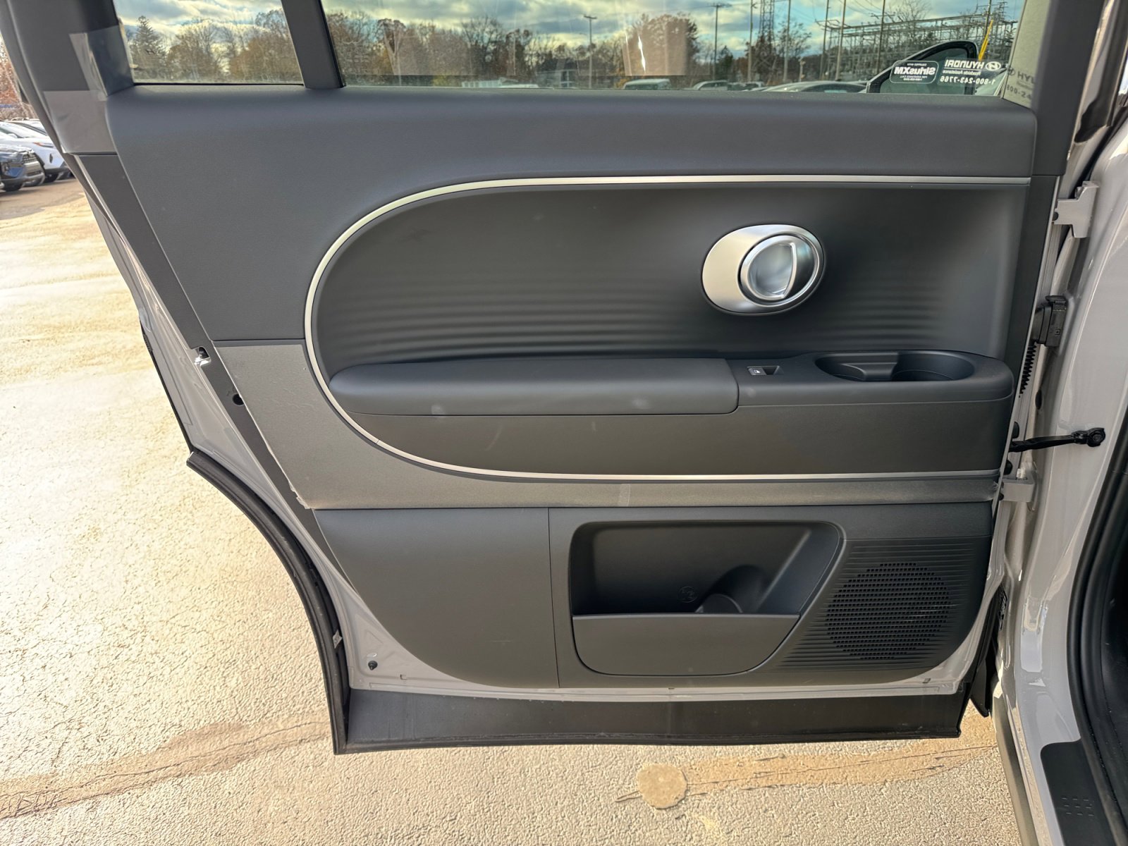 New 2026 Hyundai Ioniq 9 SE image 23