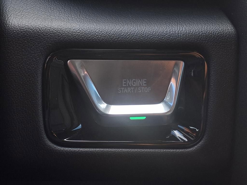 New 2026 GMC Yukon Denali w/ Denali Reserve Package image 6