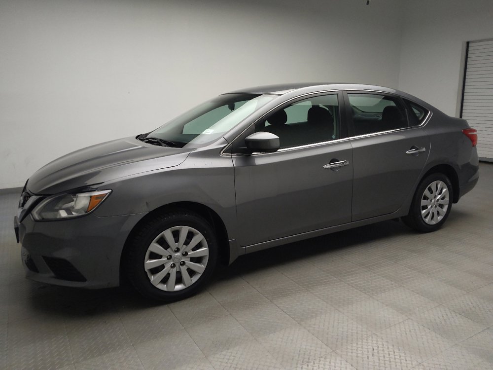 Used 2017 Nissan Sentra SV FWD image 2