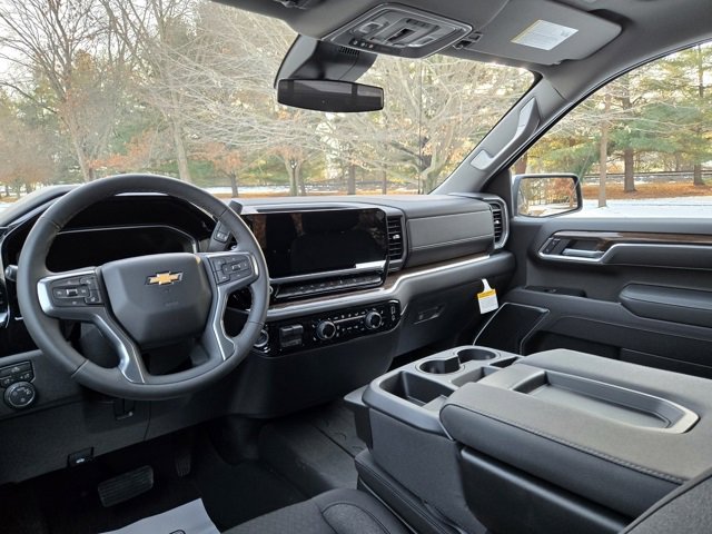 New 2026 Chevrolet Silverado 1500 LT w/ Z71 Off-Road Package image 13