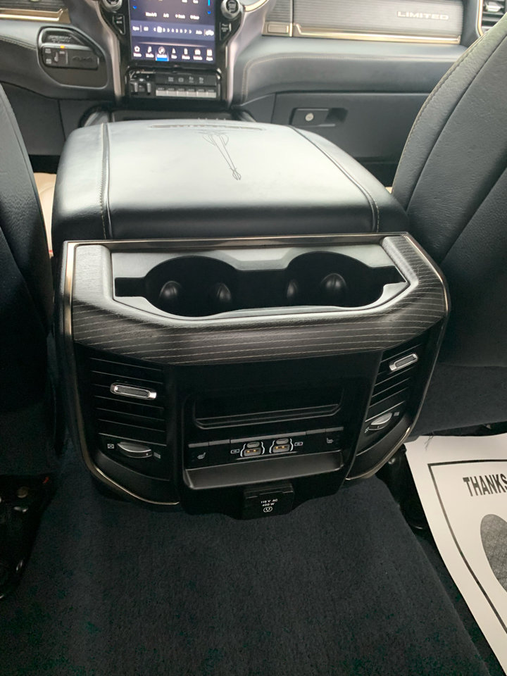 Used 2022 RAM 2500 Limited image 11