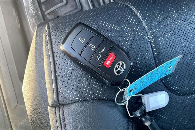 Used 2024 Toyota Sequoia Limited image 11